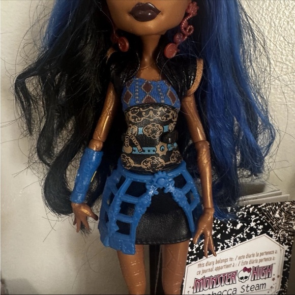 Monster high Mattel Gen 1 Robecca Steam doll almost complete first wave - Picture 6 of 12